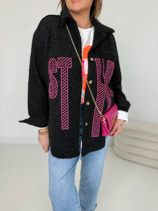 Fleecejacke in Schwarz mit Print
