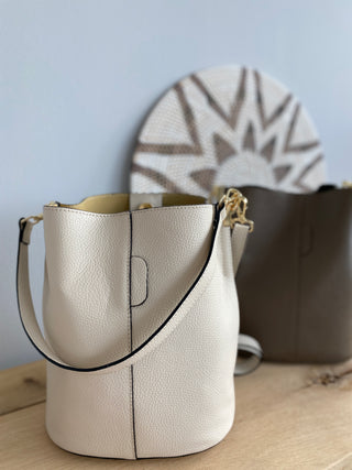 Leder Beuteltasche 2509166-69