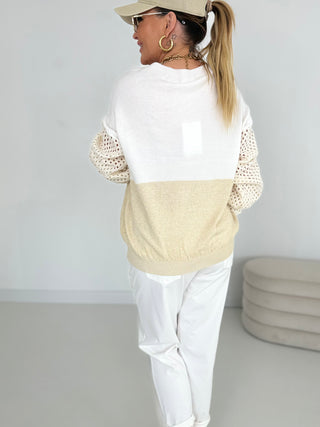 Pullover in Creme/Gold mit Häkelärmeln für Damen in Einheitsgröße: 36-42