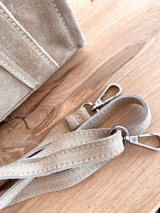 Wildleder Tasche 2506144 - 46 - Levelone GmbH & Co. KG