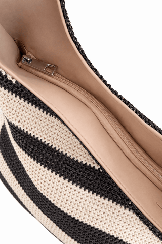 Bast - Tasche 260 - Levelone GmbH & Co. KG