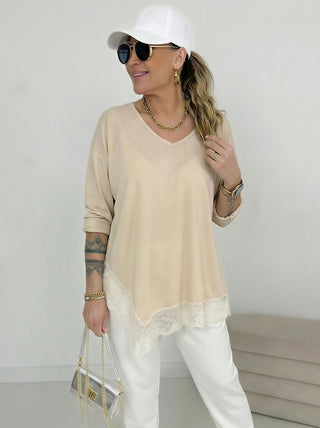 Langarmshirt in Beige mit Spitze